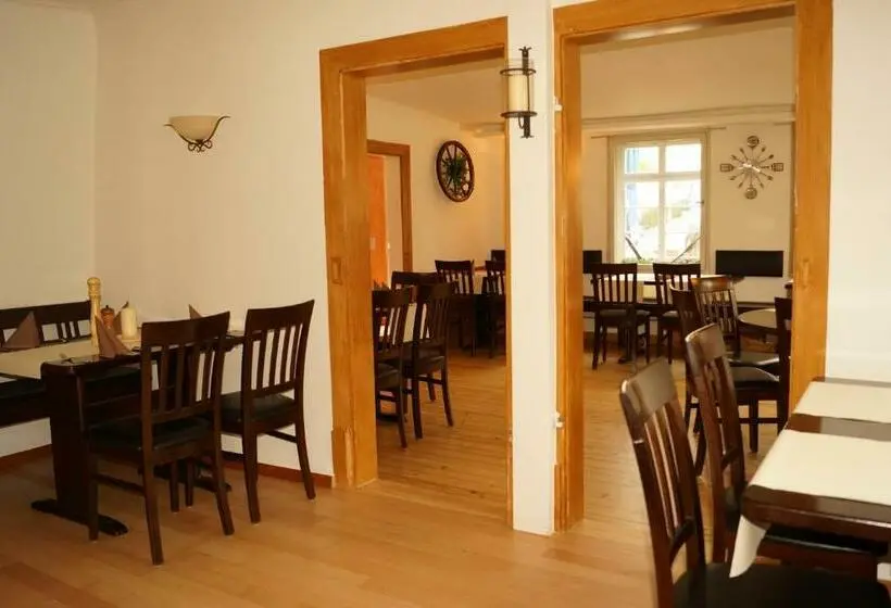デラックスルーム, Pension Webstuhl