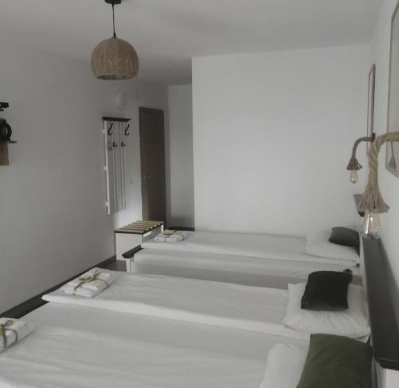 Номер Стандарт с Террасой, Pensiunea Anda