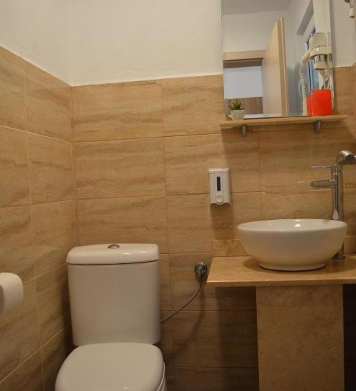 Номер Стандарт с Балконом, Pensiunea Anda