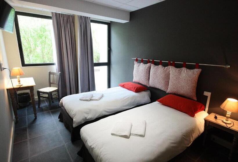 חדר סטנדרט לשלושה, Village Club Les Lavandes   Neaclub