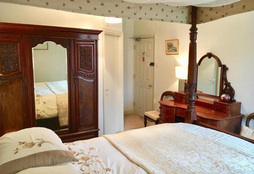 Номер Deluxe Кровать Кинг, The Falcon Inn
