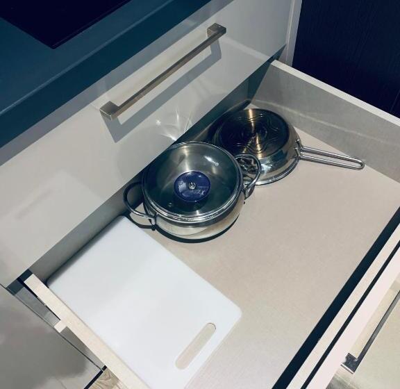 آپارتمان 2 خوابه, Neptun Palace Kvariati