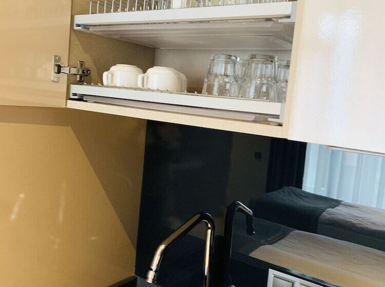 Triple Room Sea View, Neptun Palace Kvariati