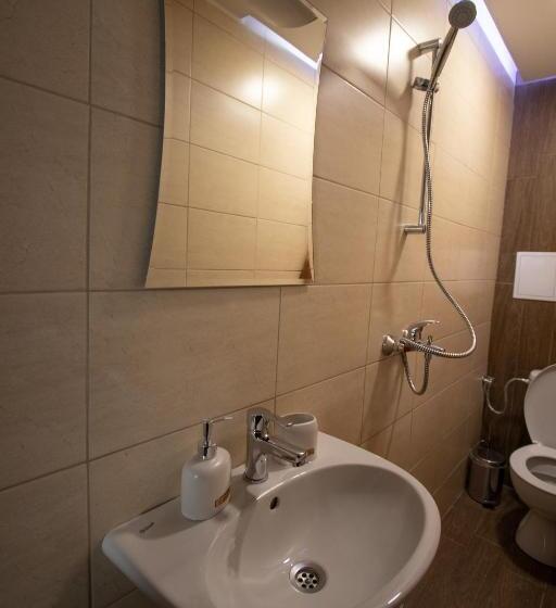 Triple Room Sea View, Tiffany Boutique Suits   Pomorie