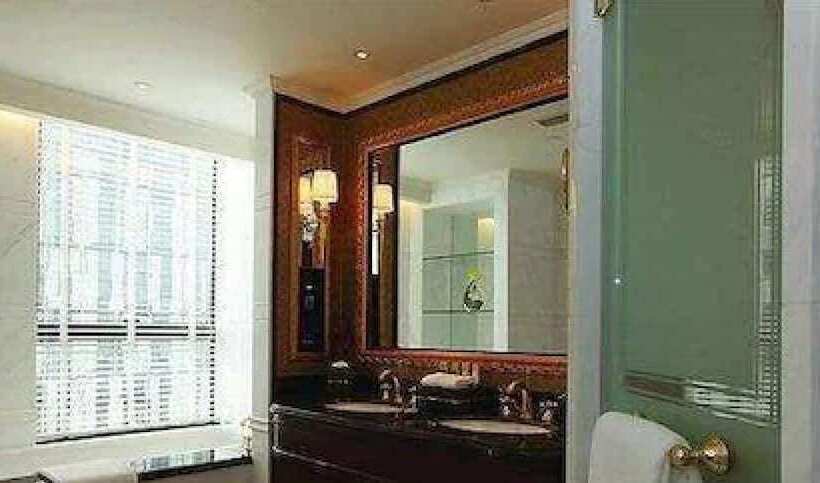 디럭스 룸, Grand Central Hotel Shanghai