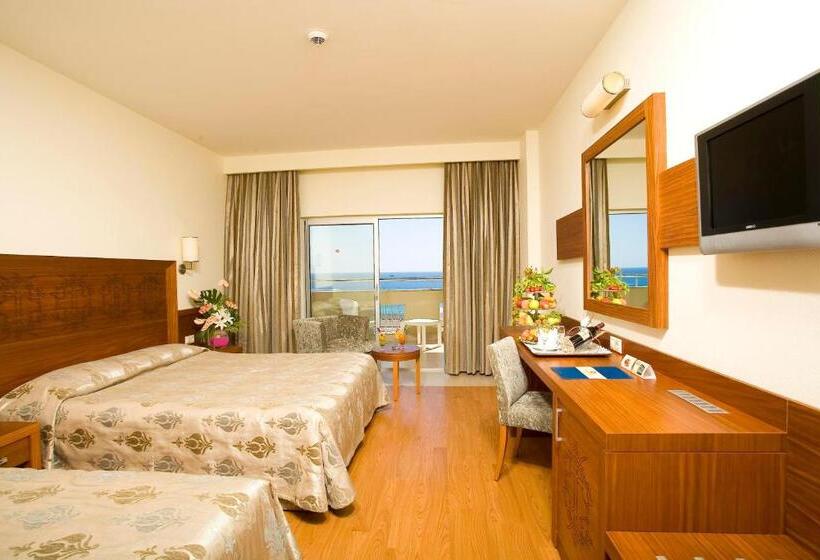 اتاق استاندارد با چشم‌انداز دریا, Amelia Beach Resort Hotel & Spa