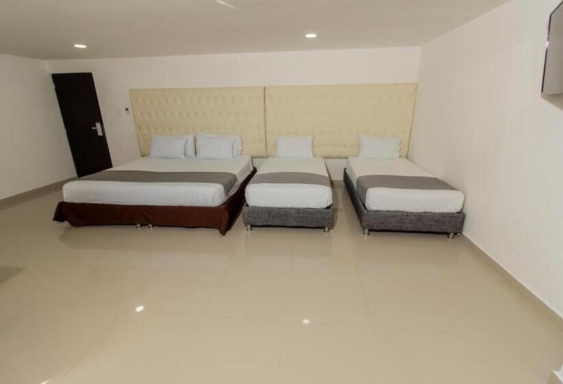 חדר סטנדרט לארבעה, Caribe Plaza Barranquilla