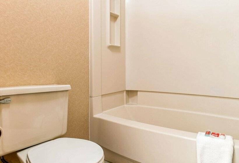 חדר סטנדרט, Econo Lodge