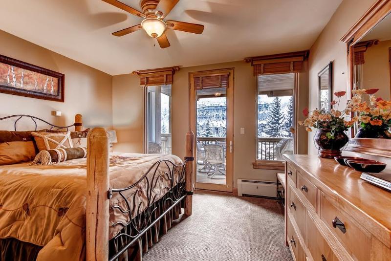 침실 2개 아파트, Elkhorn Lodge