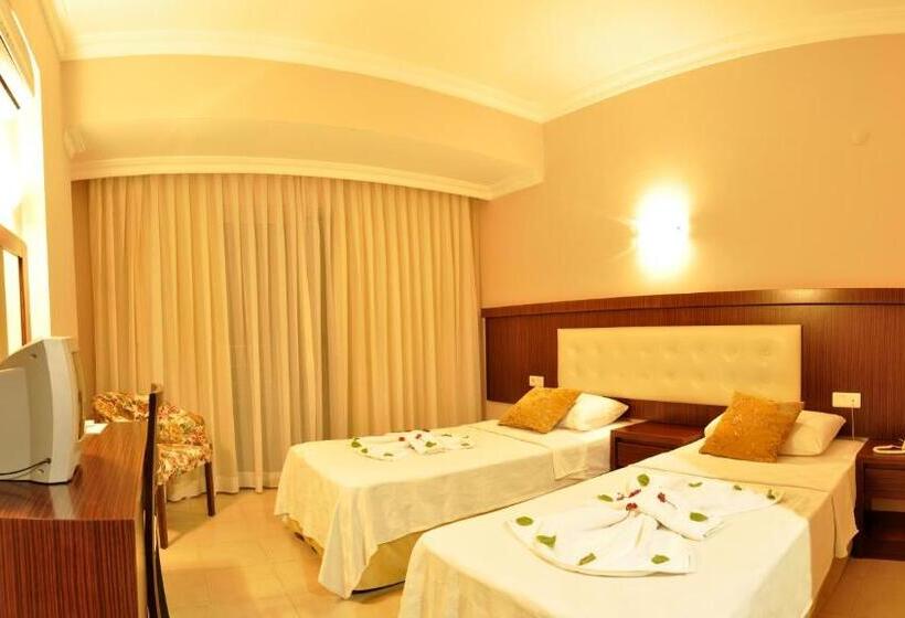 Номер Стандарт Трехместный, Erkal Resort