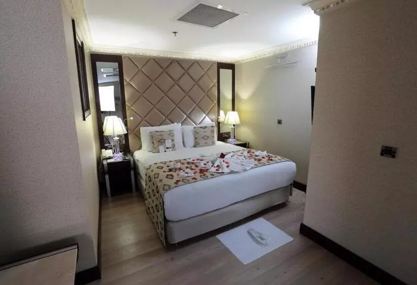 سوییت جونیور, Eser Premium Hotel & Spa