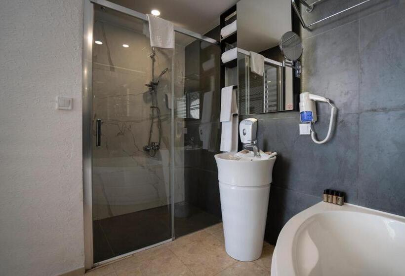 전용 풀장 주니어 스위트, Flora Garden Beach Club   All Inclusive