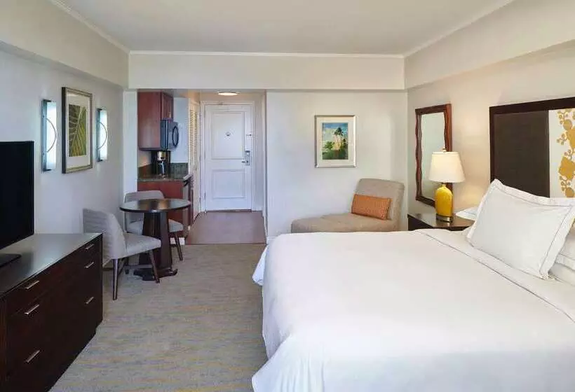 استودیوی استاندارد, Hilton Grand Vacations Club At Hilton Hawaiian Village