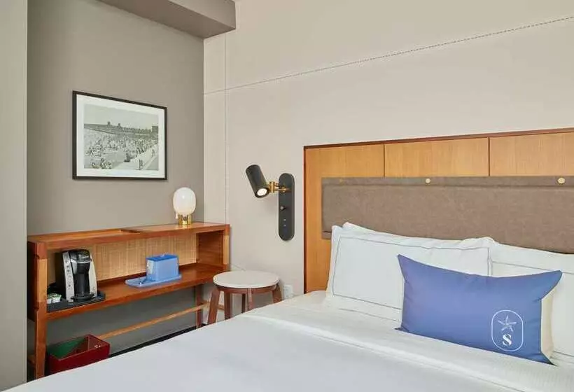 استودیوی استاندارد, Hilton Grand Vacations Club At Hilton Hawaiian Village