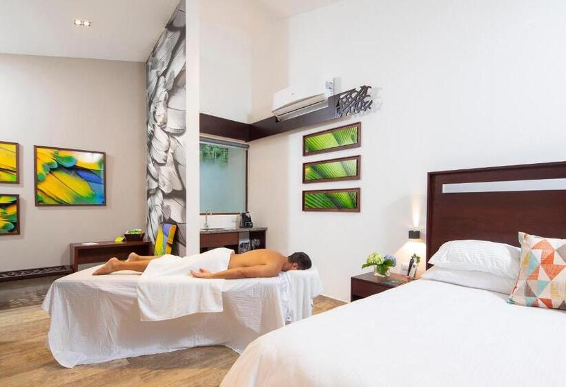 חדר סופריור עם מיטת קינג, Pumilio Mountain & Ocean