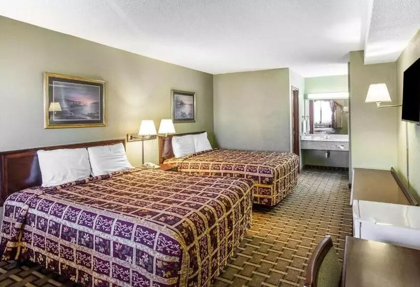 スタンダードルーム, Rodeway Inn & Suites