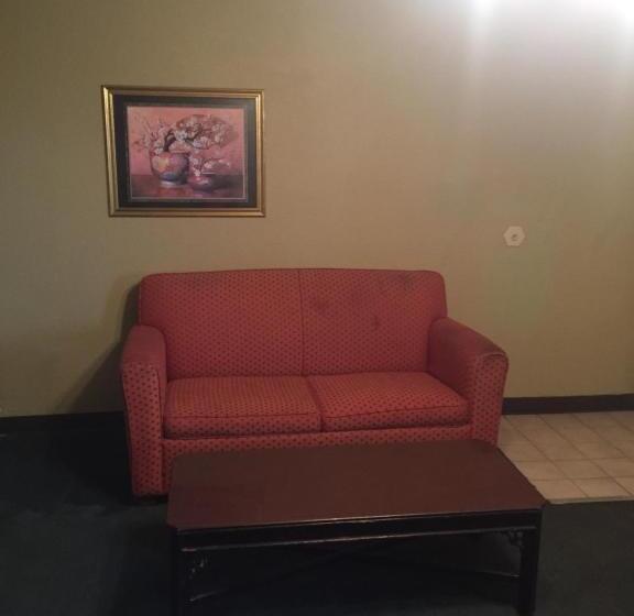 جناح سرير كينج, Rodeway Inn & Suites