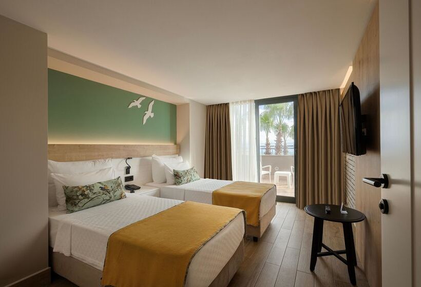 Семейный Номер, Sailor S Beach Club All Inclusive