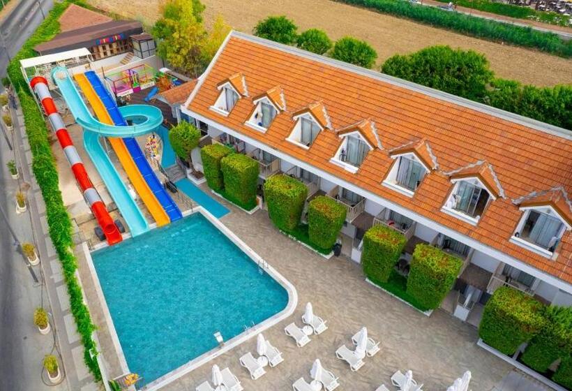 Номер Стандарт Вид на Бассейн, Side Story Resort & Spa