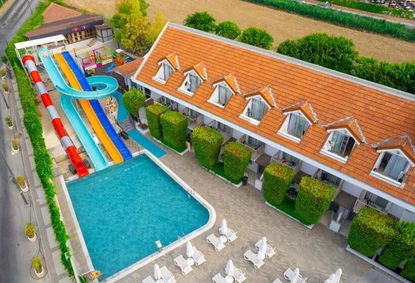 プールビュースタンダードルーム, Side Story Resort & Spa