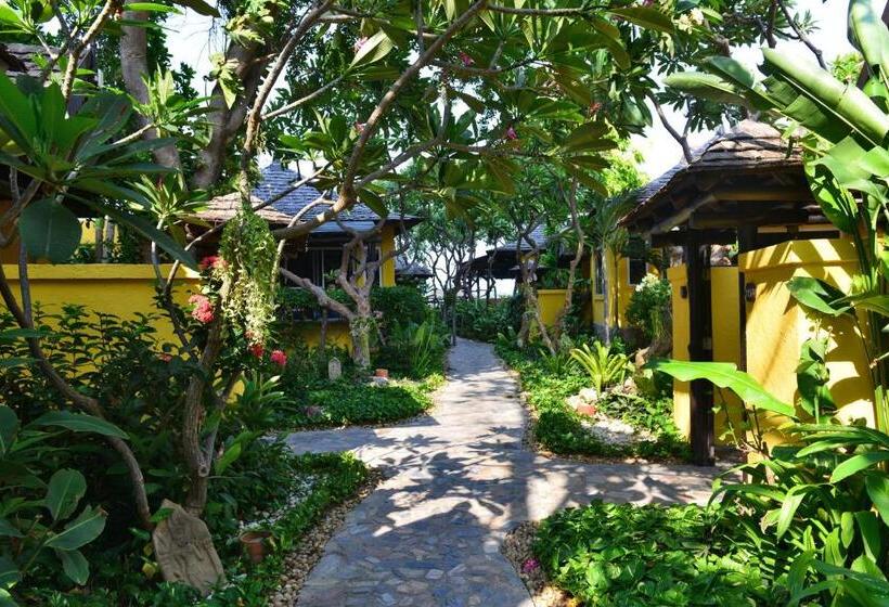 스탠다드 룸 가든 전망, Supatra Hua Hin Resort