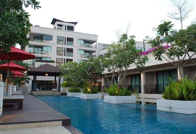 سوییت خانوادگی, Tara Mantra Chaam Resort