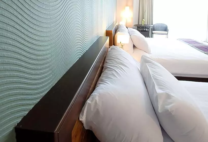 سوییت خانوادگی, Tara Mantra Chaam Resort