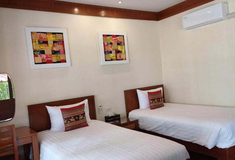 غرفة ديلوكس, Uthai River Lake Resort