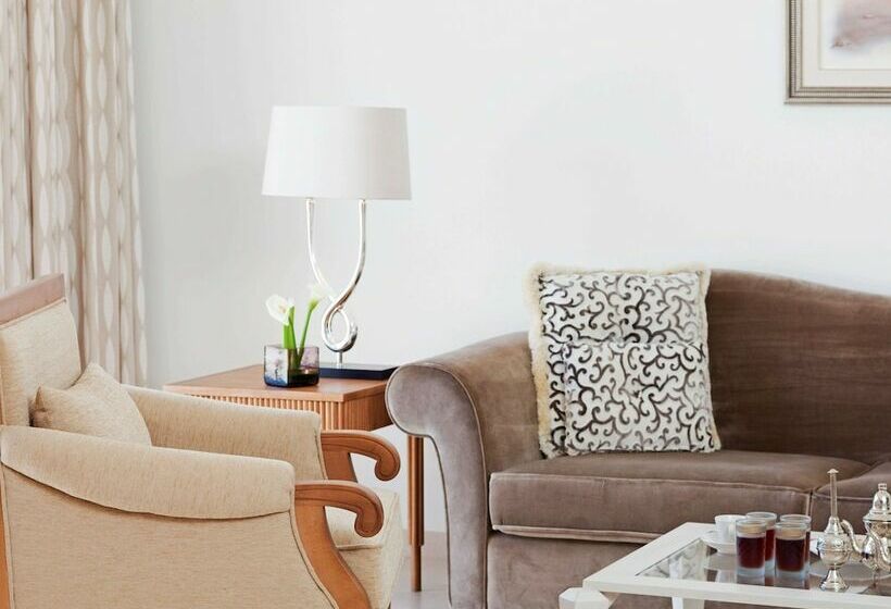 سوییت جونیور با چشمانداز دریا, Movenpick Resort & Marine Spa Sousse