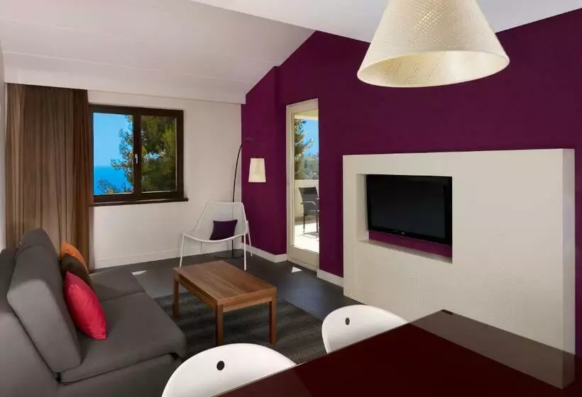 1ベッドルームプレミアムアパートメント, Park Plaza Verudela Pula