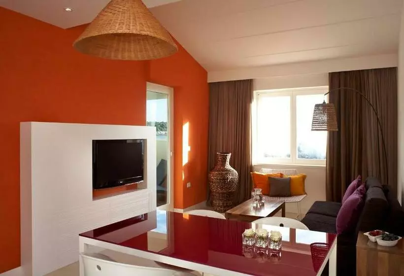 1ベッドルームプレミアムアパートメント, Park Plaza Verudela Pula