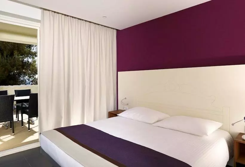1ベッドルームアパートメント, Park Plaza Verudela Pula