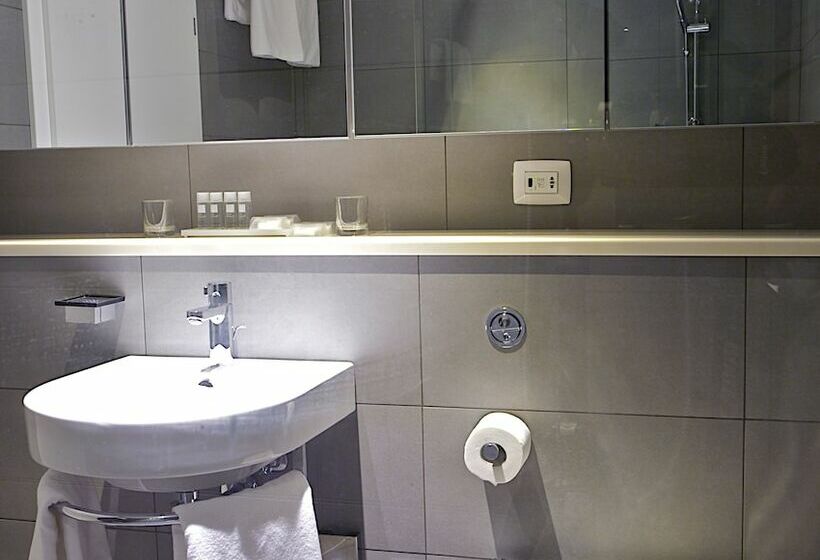 Апартаменты 1 Спальня, Park Plaza Verudela Pula