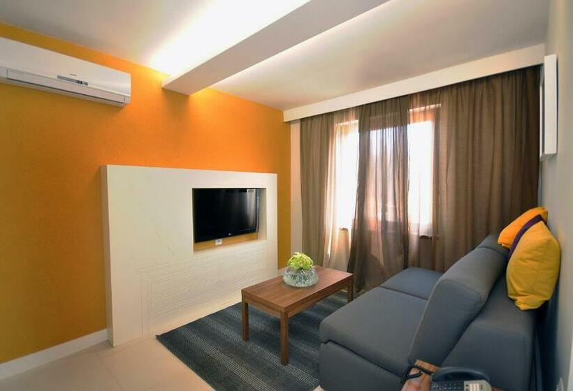 Студия Стандарт, Park Plaza Verudela Pula