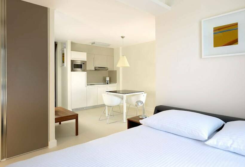 Студия Стандарт, Park Plaza Verudela Pula