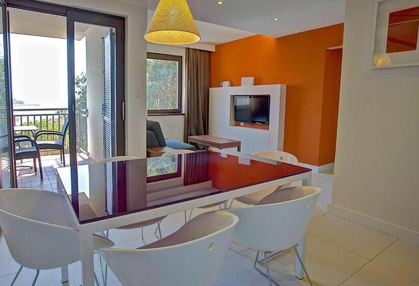 Апартаменты Премиум 1 Спальня, Park Plaza Verudela Pula