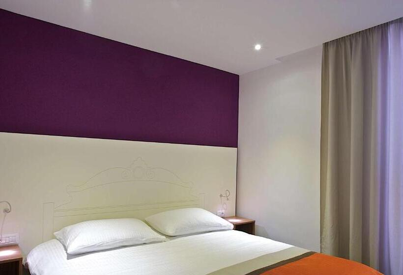 Апартаменты 2 Спальни, Park Plaza Verudela Pula