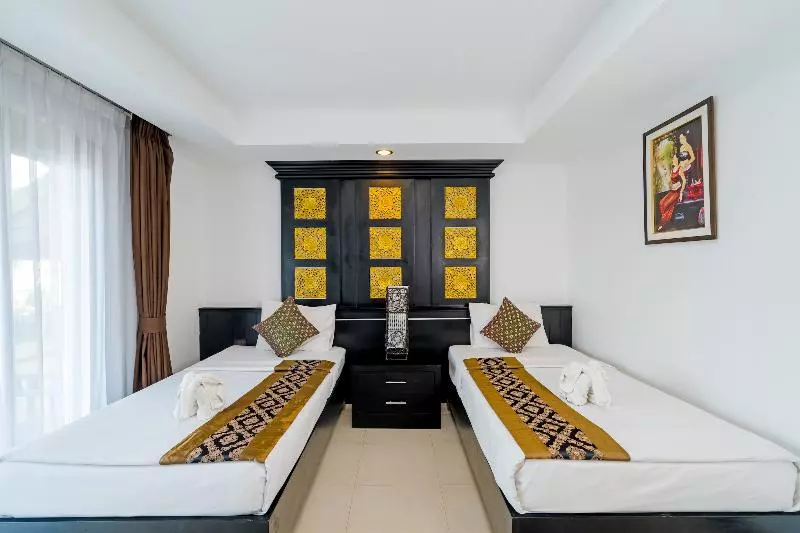 اتاق سوپریور با چشم‌انداز کوهستان, Phi Phi Andaman Legacy Resort