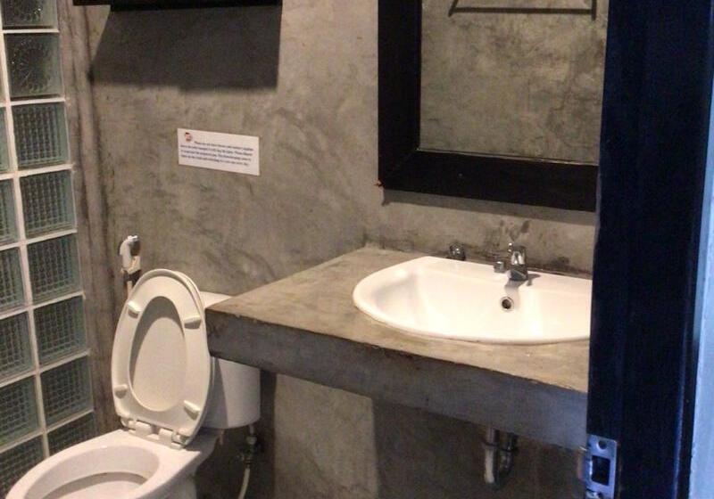 스탠다드 방갈로, Phi Phi Andaman Legacy Resort