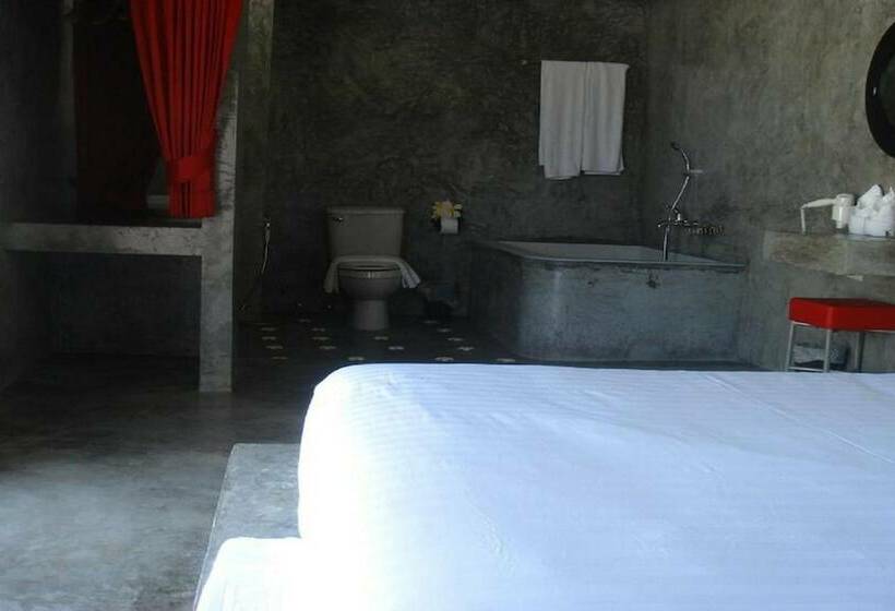 スタンダードルーム, The Hideaway Pariya Haad Yuan Ko Pha Ngan