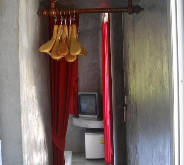 スタンダードルーム, The Hideaway Pariya Haad Yuan Ko Pha Ngan