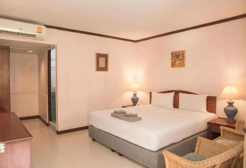 スーペリアールーム, S Lodge Pattaya Formally Sabai Lodge