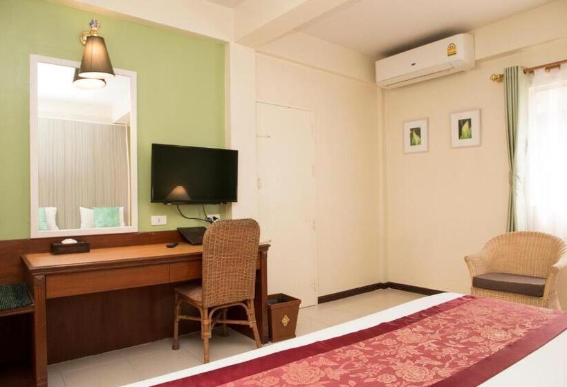 اتاق لوکس, S Lodge Pattaya Formally Sabai Lodge