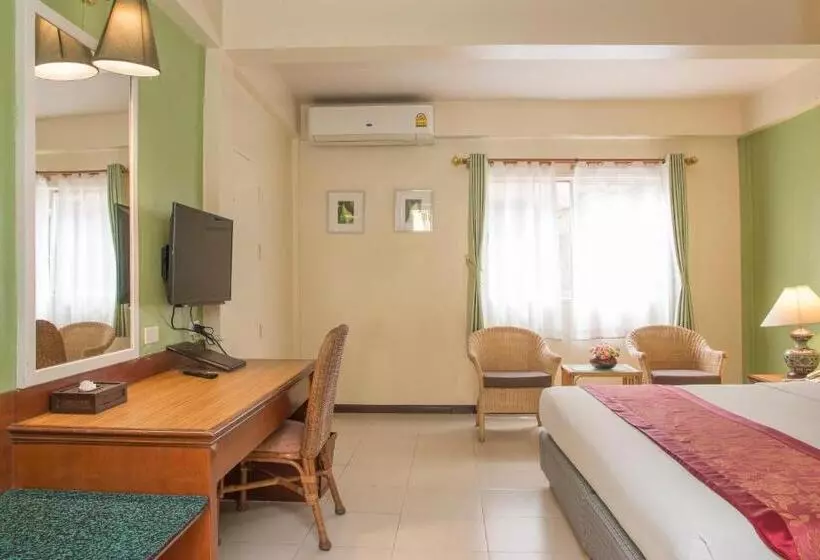 デラックスルーム, S Lodge Pattaya Formally Sabai Lodge