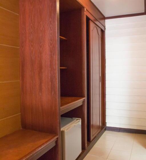 Номер Стандарт Вид на Бассейн, S Lodge Pattaya Formally Sabai Lodge