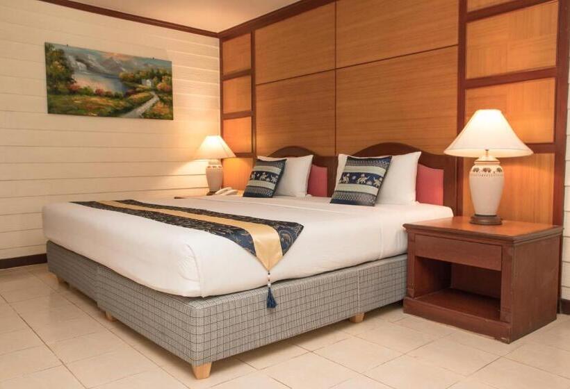 Номер Стандарт Вид на Бассейн, S Lodge Pattaya Formally Sabai Lodge