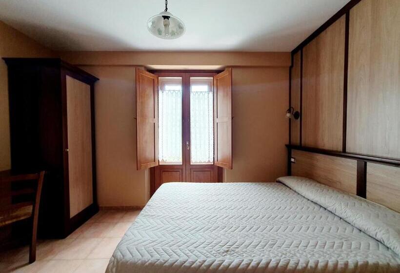 اتاق استاندارد یک نفره, Albergo Del Sangro