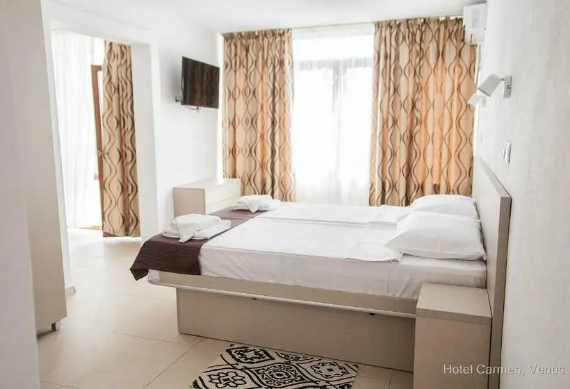 Quarto standart com varanda, Carmen