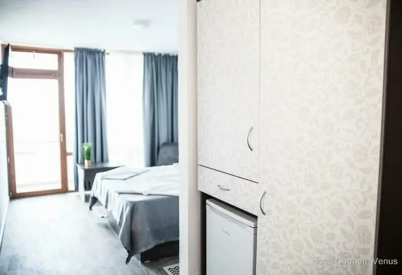 Quarto standart com varanda, Carmen