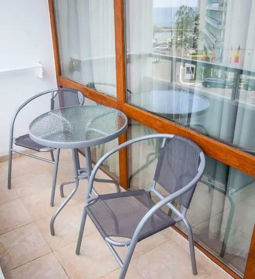 Quarto standart com varanda, Carmen